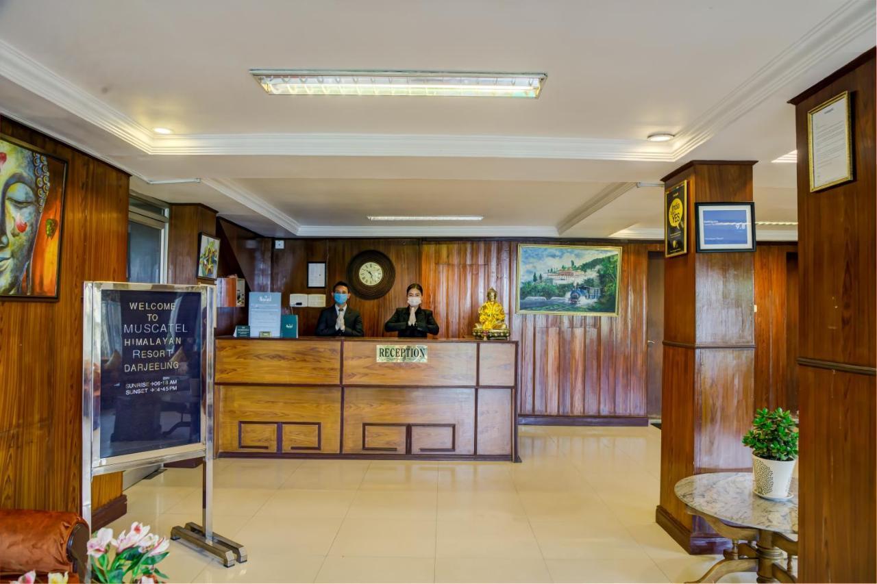 Muscatel Himalayan Resort - 400 Mts From Mall Road Дарджилинг Экстерьер фото